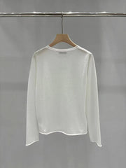 New knitted long sleeve top