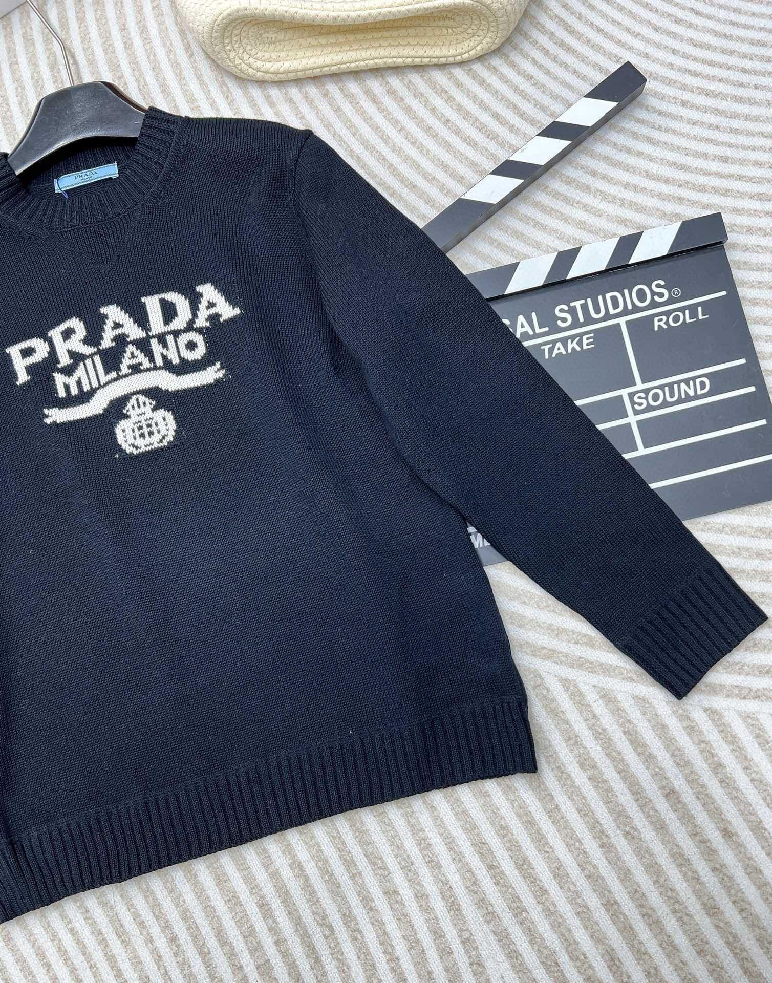 PD new logo letter knitted long sleeve