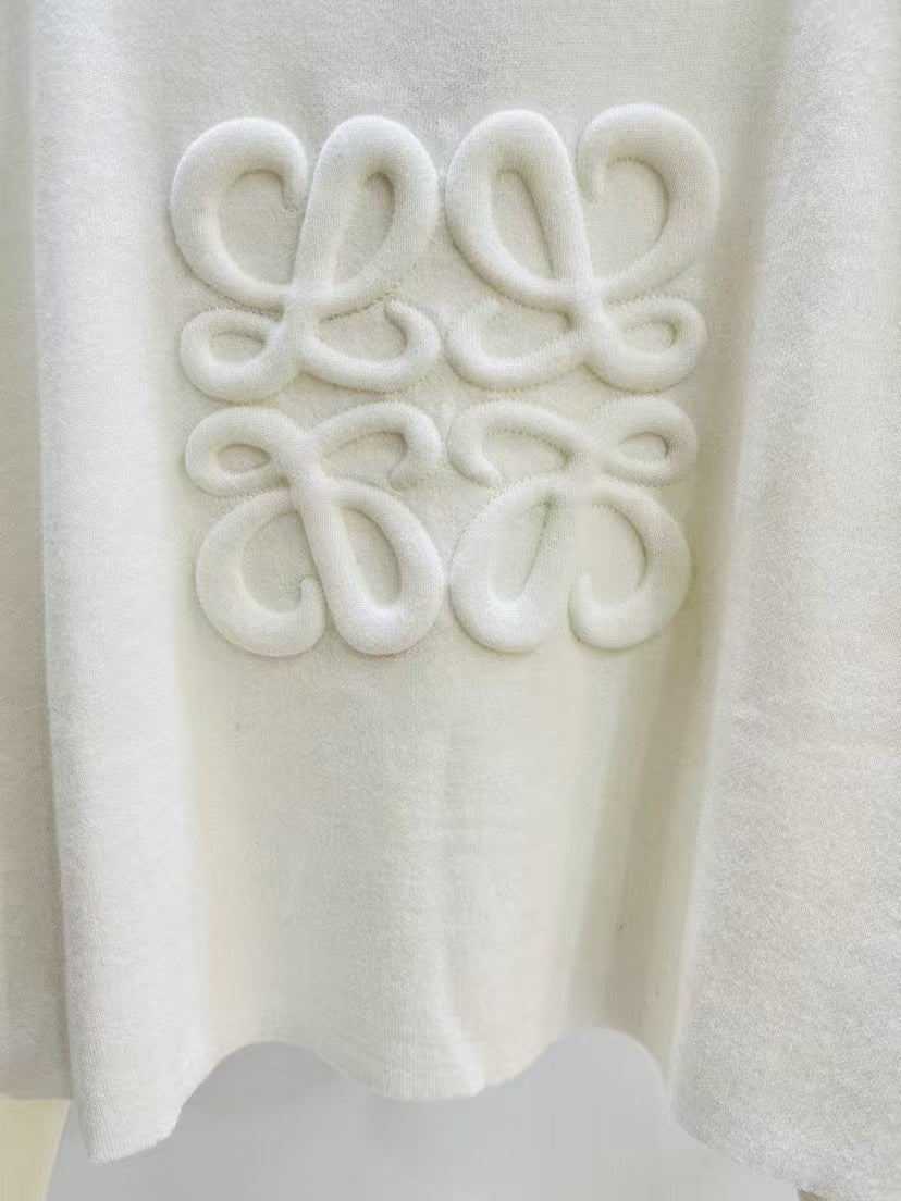 LW new three-dimensional letter knitted long sleeve