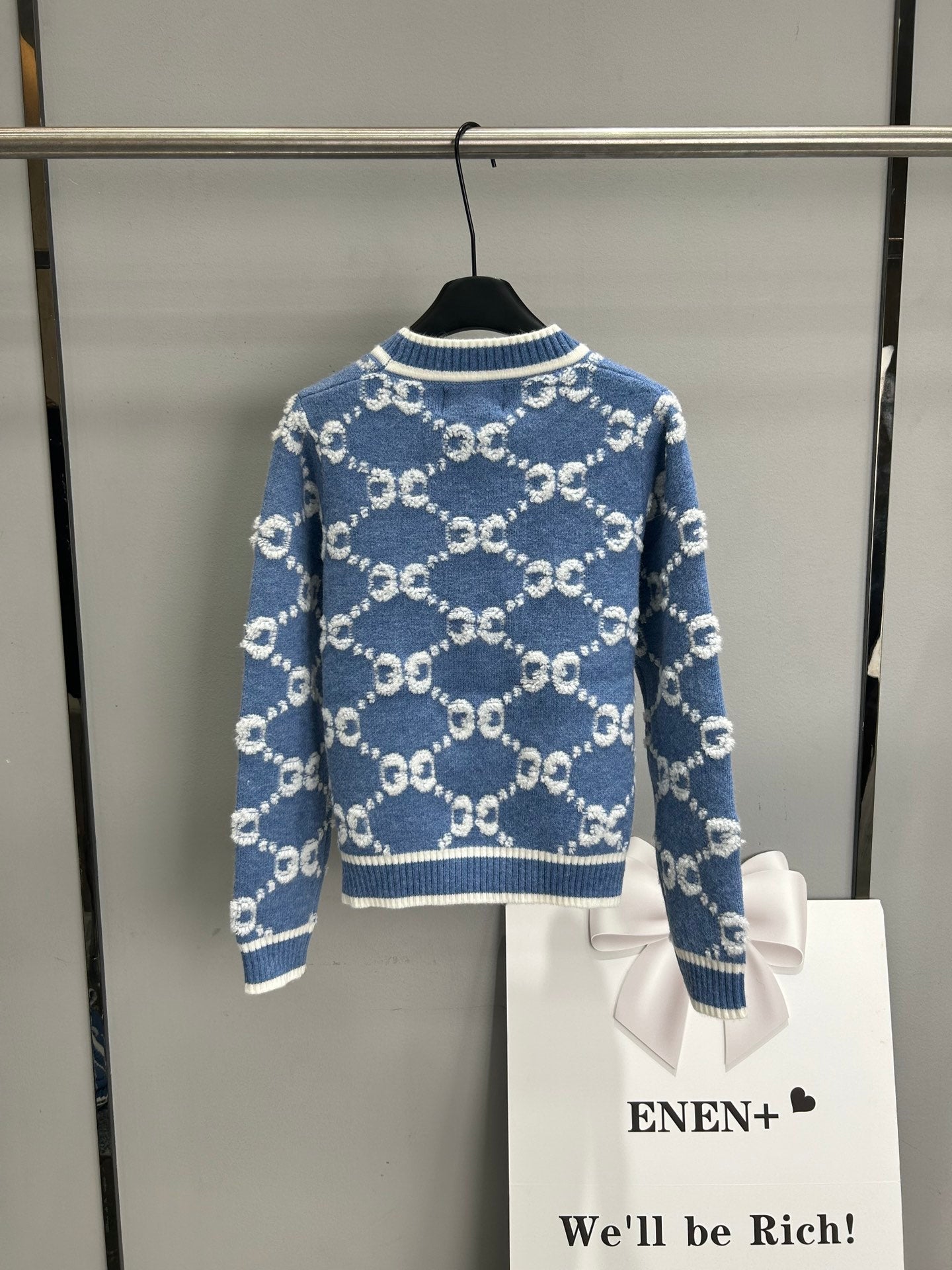 Double G jacquard diamond sweater