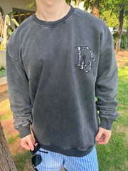 Embroidered logo washed crew neck sweatshirt