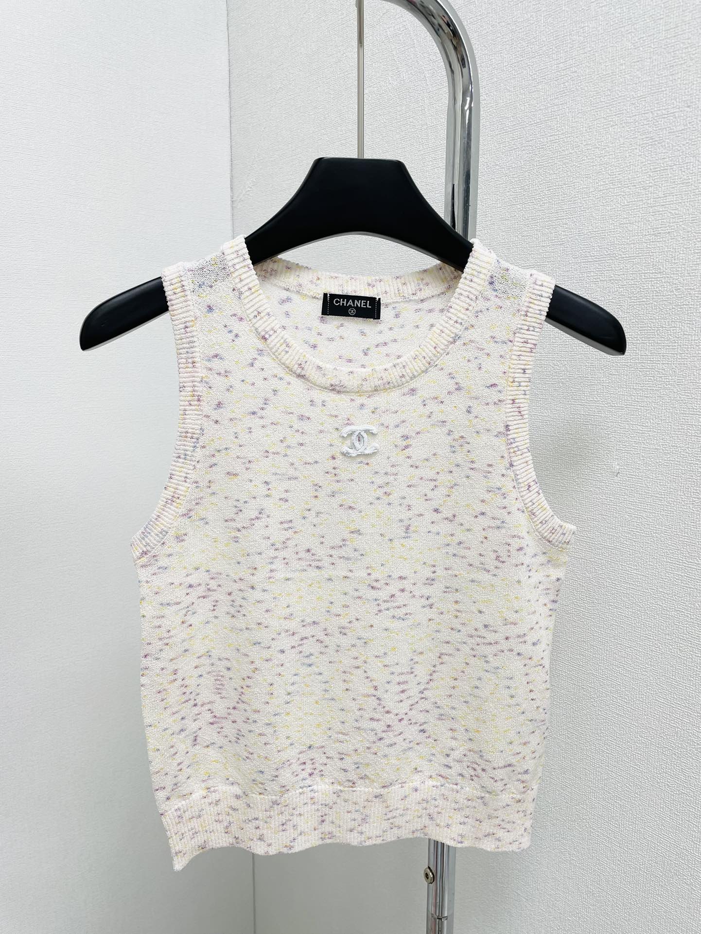 New style polka dot vest